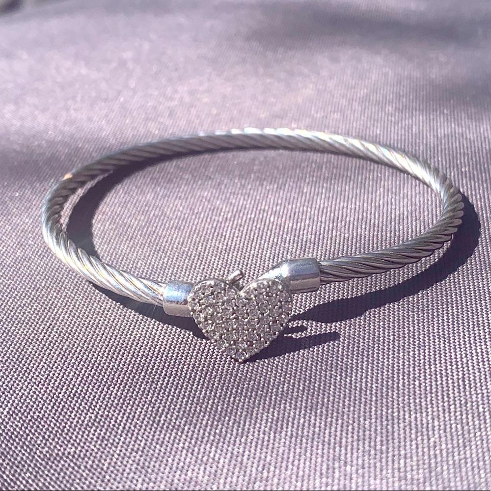 Rope style bracelet with cz heart & hook clasp